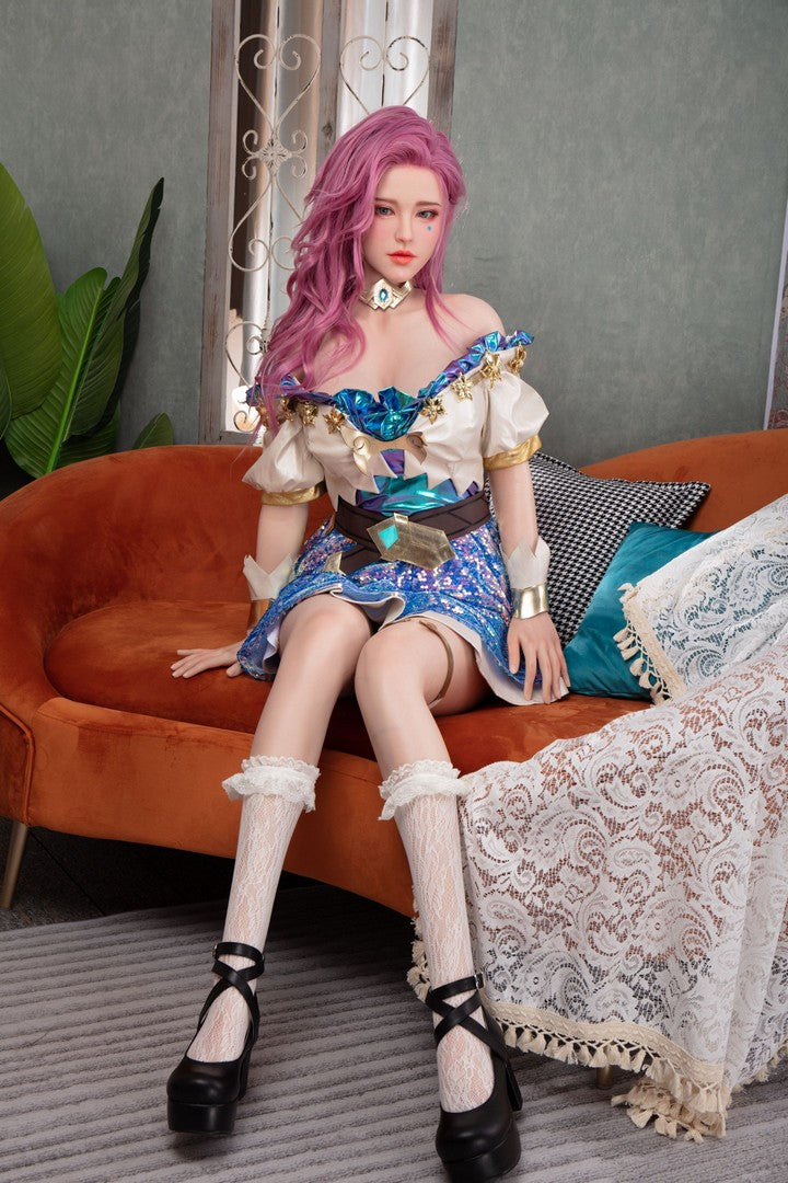 Saner: Starpery Asian Sex Doll