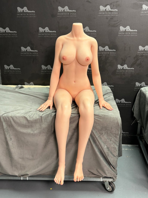 S26: Irontech 166CM B-Cup White Sex Doll(Ready to Ship North America)