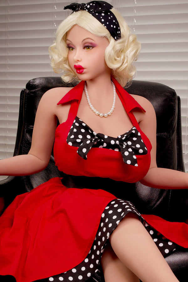 Jessica-Tan: Sexpuppe Piper Doll