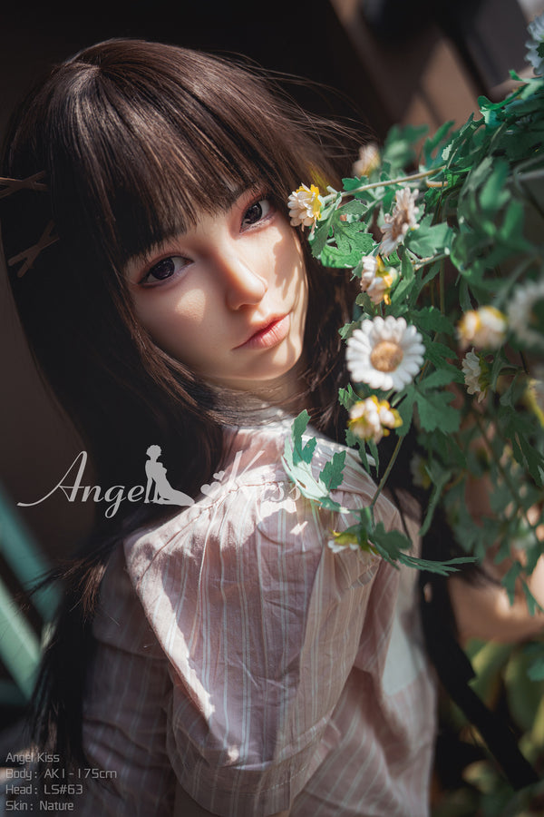 Lily (Vollsilikon): Angel Kiss Asiatische Sexpuppe