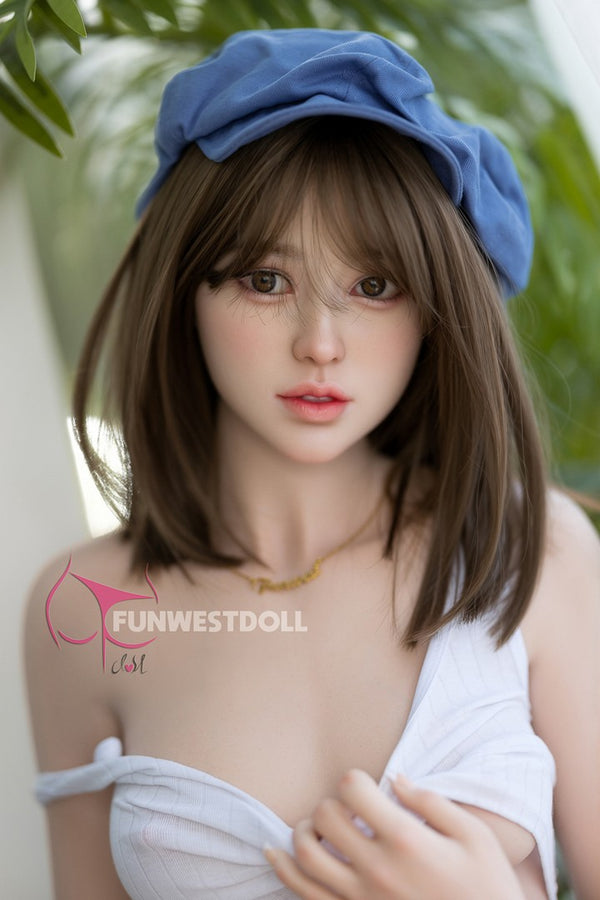 Lucy : Poupée sexuelle blanche Funwest Doll (entièrement en silicone)