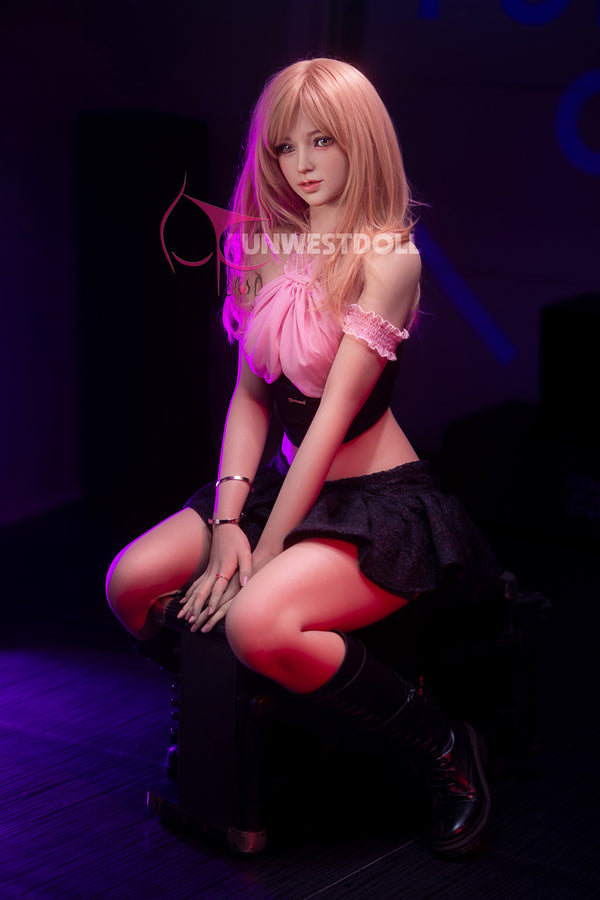 Alice: Funwest Doll Asiatische Sexpuppe FWD074