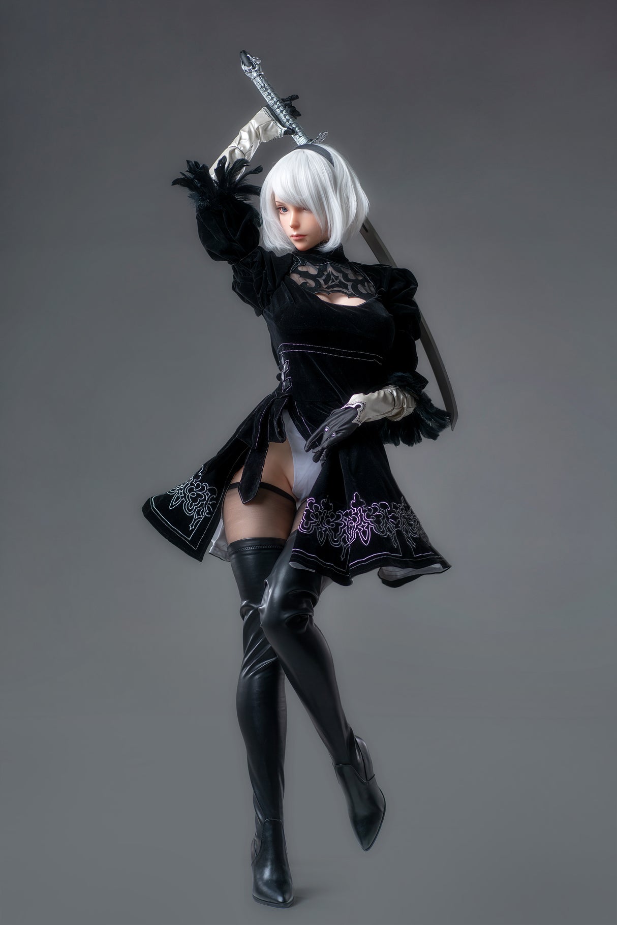 YoRHa No.2 Type B (Full Silicone) : Poupée sexuelle blanche Game Lady (Lady-18)