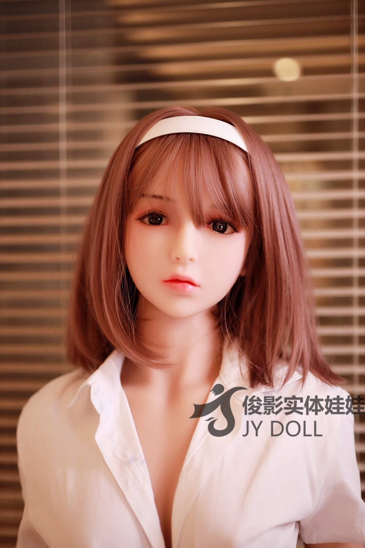 Lune : Poupée sexuelle asiatique JYDoll