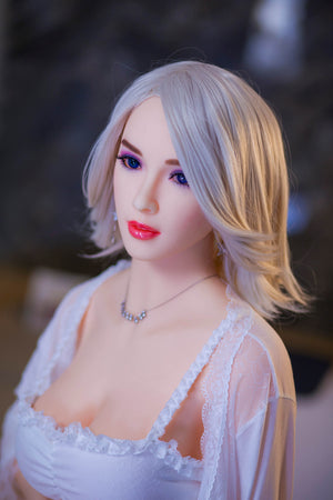 Natalie: JYDoll Blanche Sexpuppe