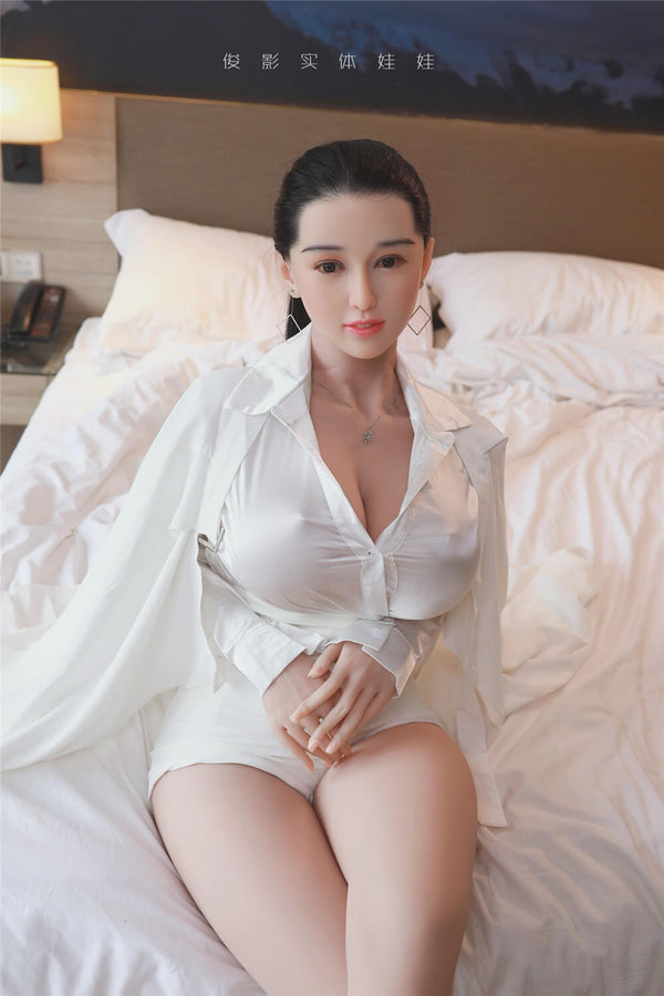 Alysa (tête en silicone) : poupée sexuelle asiatique JYDoll