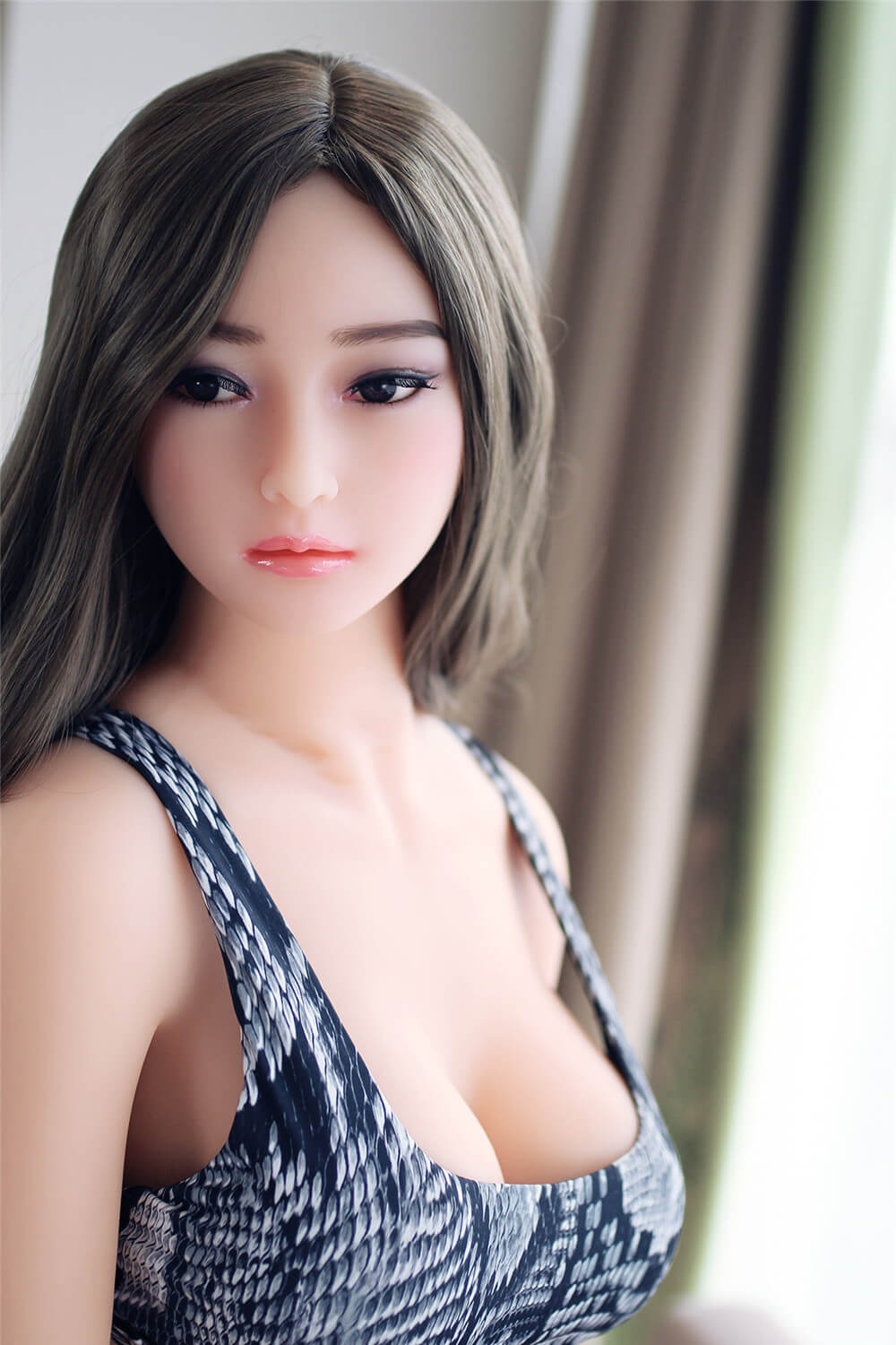 Elina : poupée sexuelle asiatique JYDoll