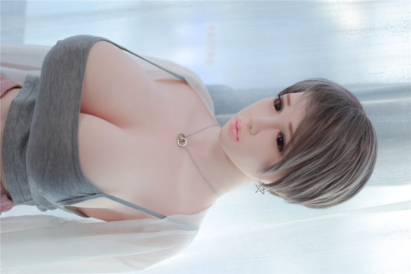 Shigeko: Asiatische Sexpuppe von JYDoll