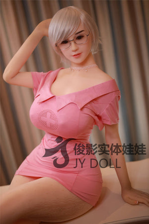 Renata: Asiatische Sexpuppe von JYDoll