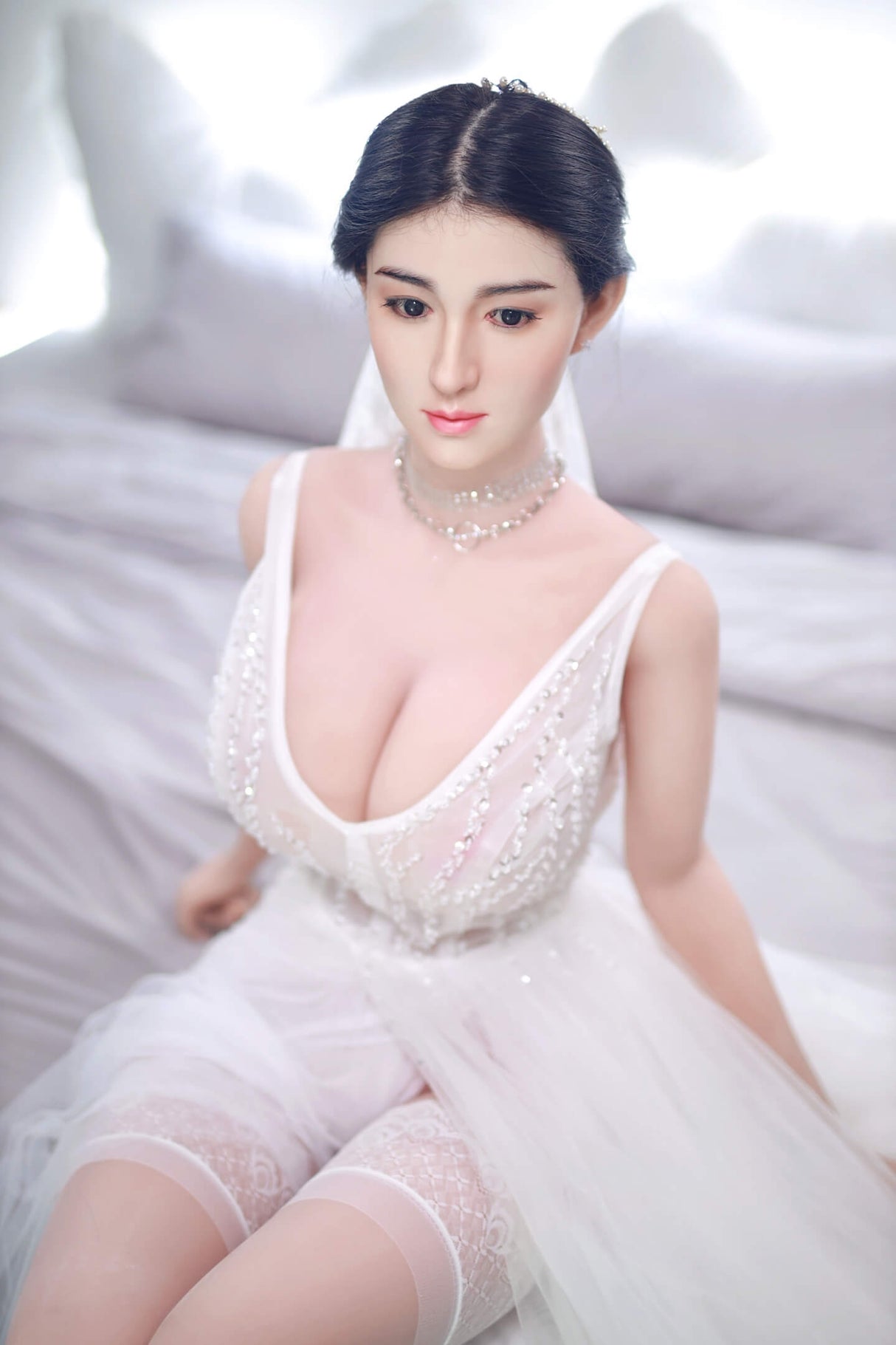 Gia (tête en silicone) : poupée sexuelle asiatique JYDoll