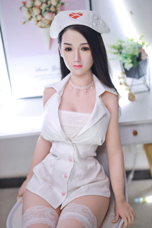 Adelina: Asiatische Sexpuppe von JYDoll