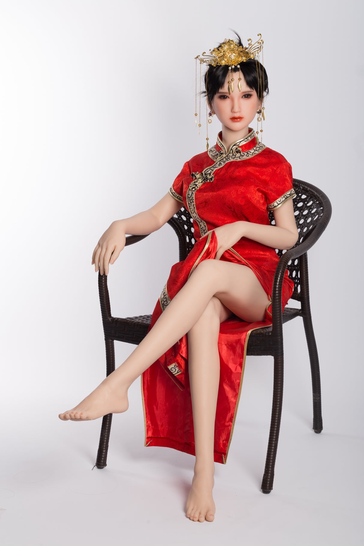 Reiko: Asiatische Sexpuppe von SANHUI (vollständig aus Silikon)