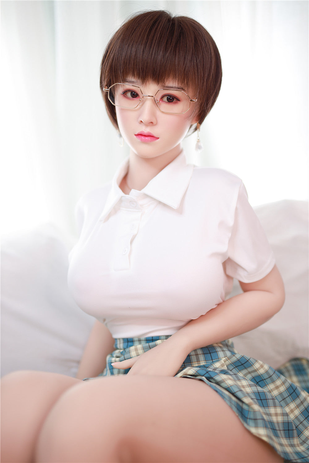 Amber (Silikonkopf): Asiatische Sexpuppe von JYDoll