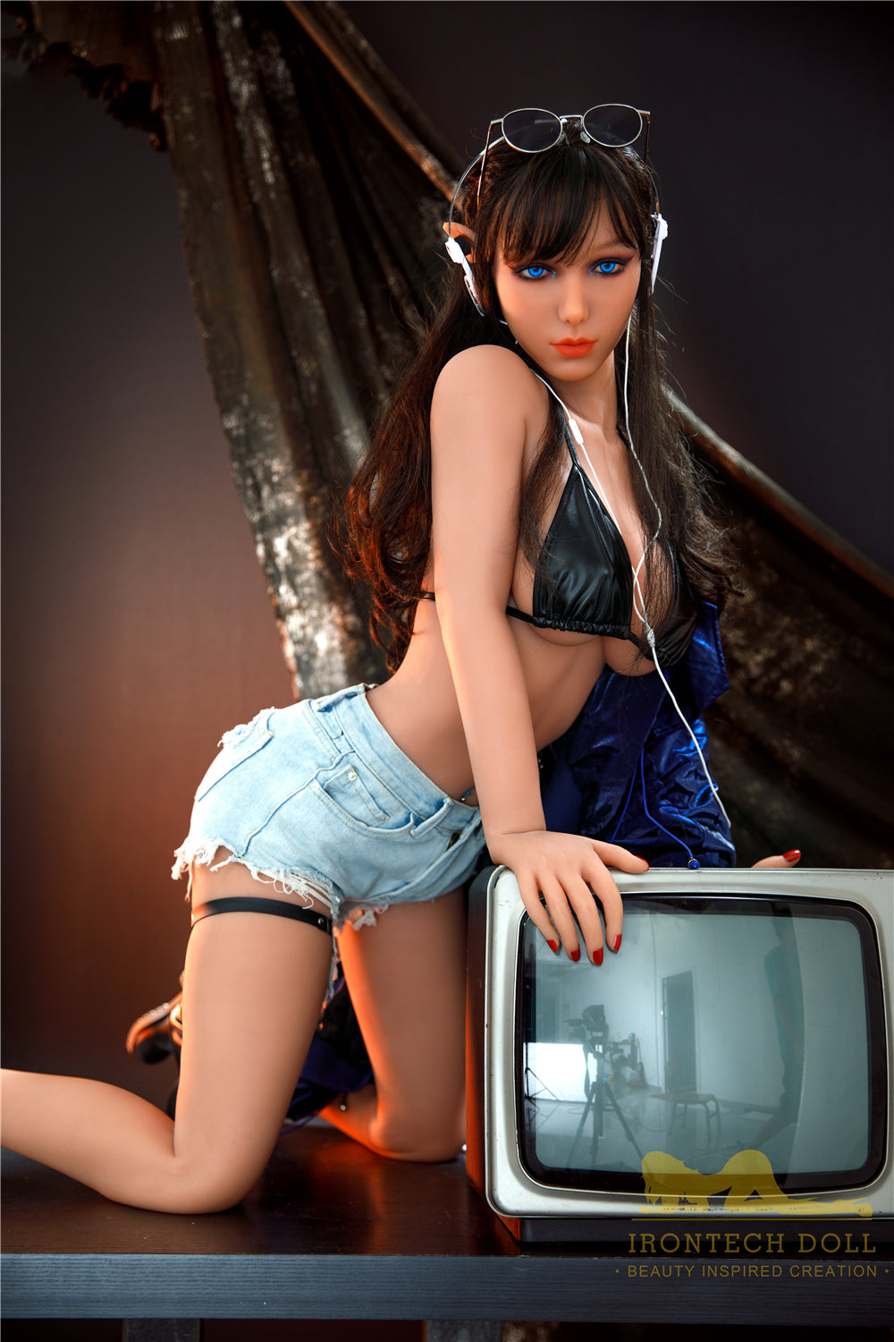 Scarlet: Irontech Asian Sex Doll - ELF