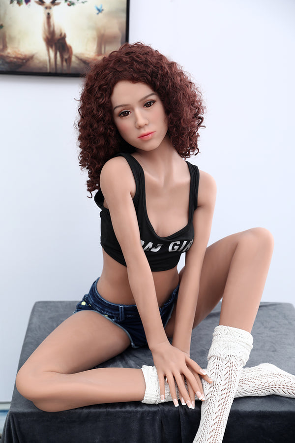 Maggie: Jarliet Latina Sex Doll