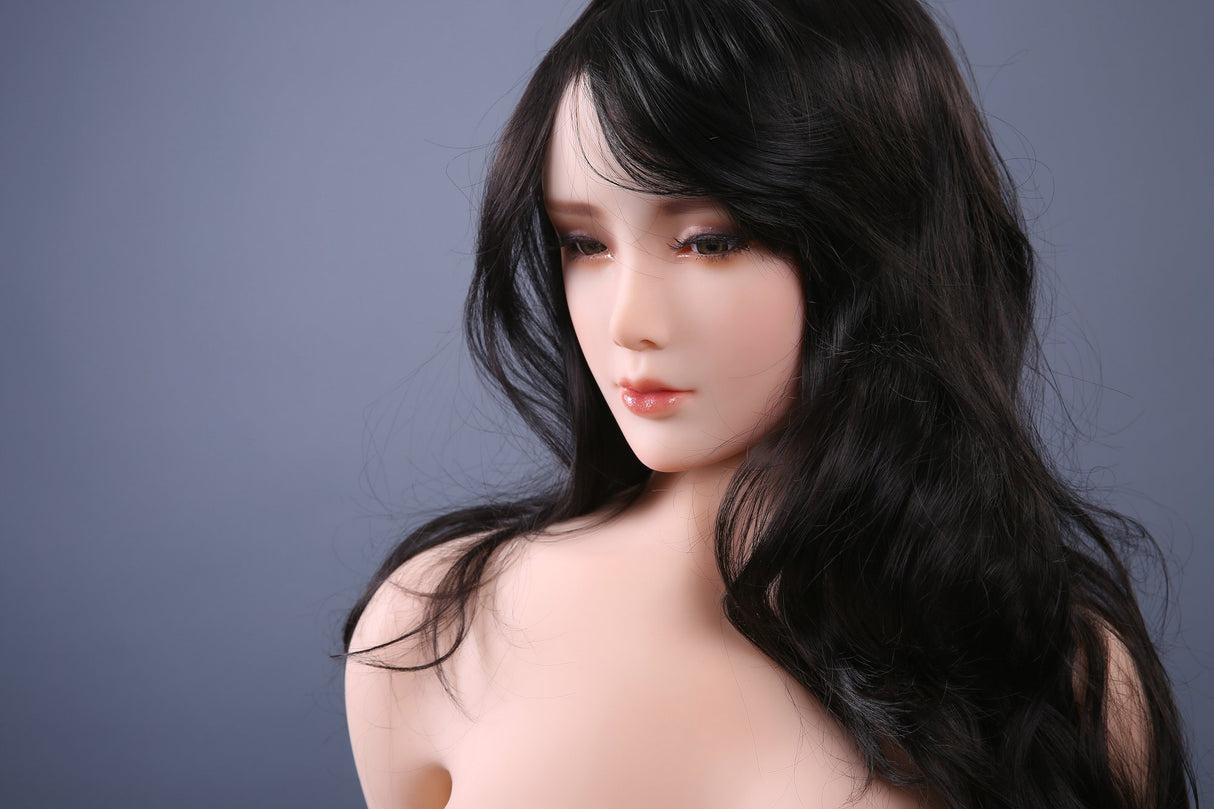 Ling yue: Qita Puppen asiatische Sexpuppe