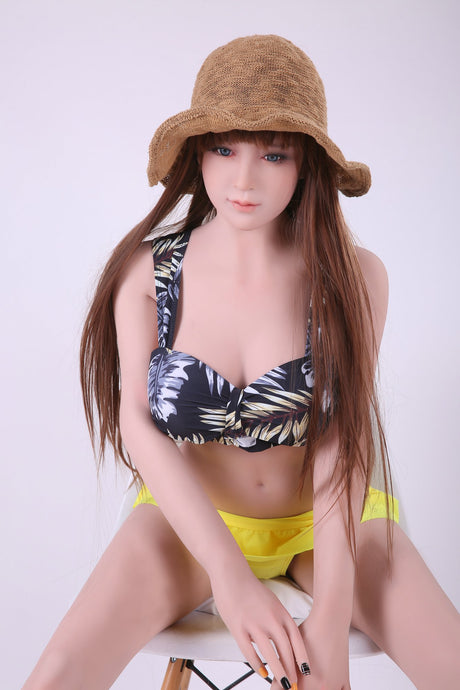 Marika: Qita Doll, asiatische Sexpuppe