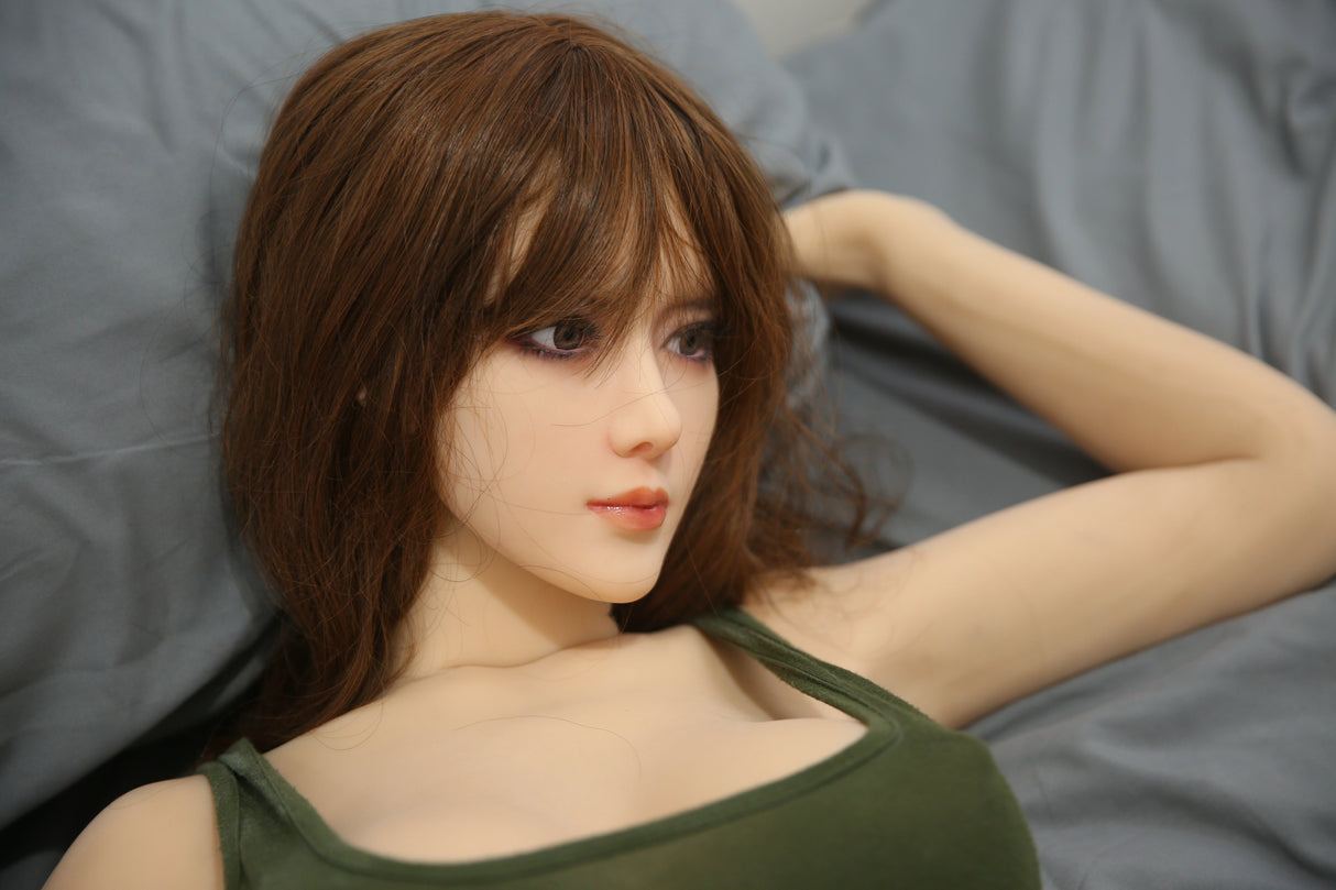 Emily : Poupée sexuelle asiatique Qita Doll