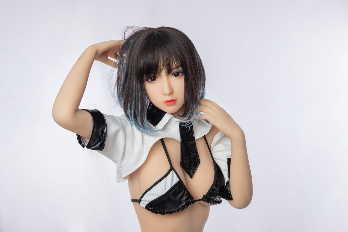 Myra: AXB Asiatische Sexpuppe