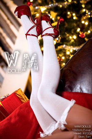 April: WM White Sex Doll Weihnachten