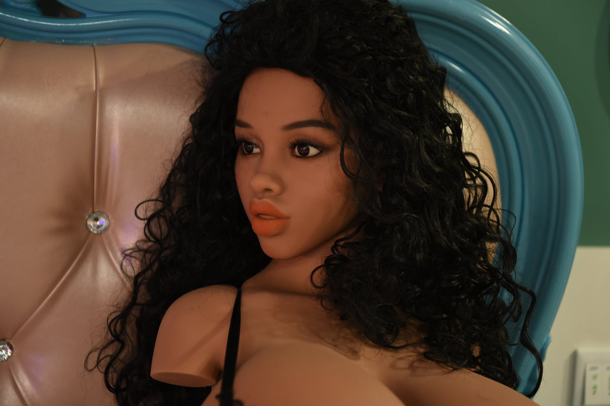 Imani: YLDoll Sexpuppen-Torso