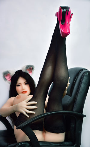 Evelyn : Poupée sexuelle asiatique HR DOLL