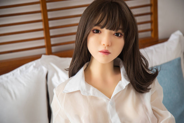 XiaoYeCai: Asiatische Sexpuppe Qita Doll