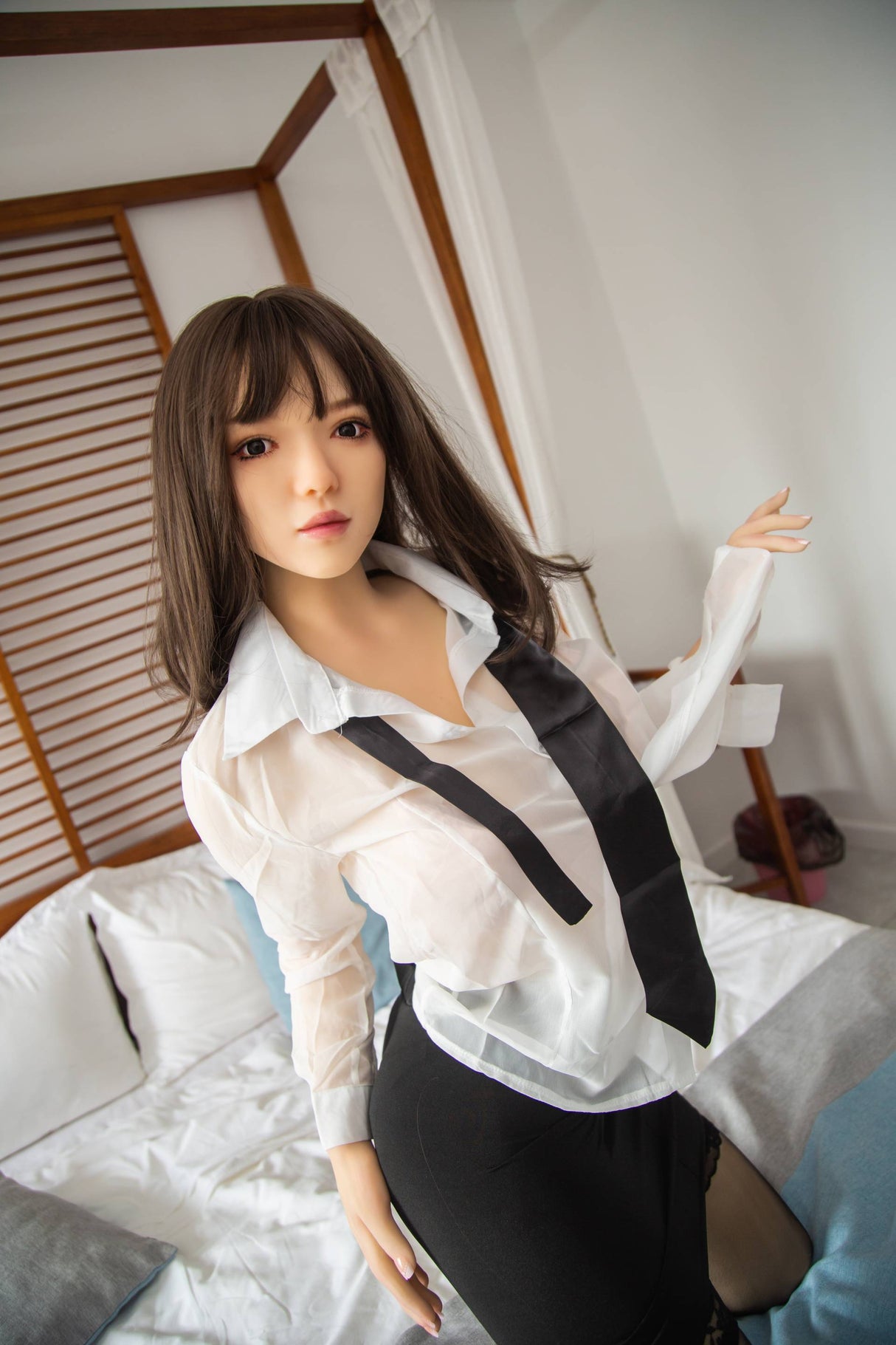 XiaoYeCai : poupée sexuelle asiatique Qita Doll