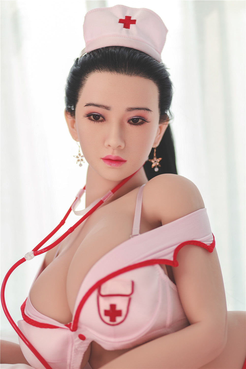 Jie (tête en silicone) : poupée sexuelle asiatique JYDoll