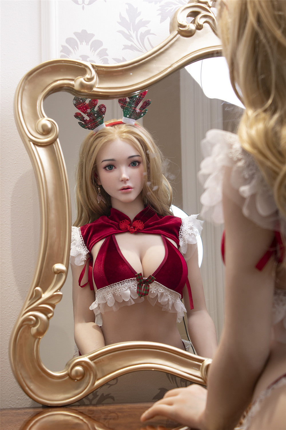 Nataly: Asiatische Sexpuppe von JYDoll