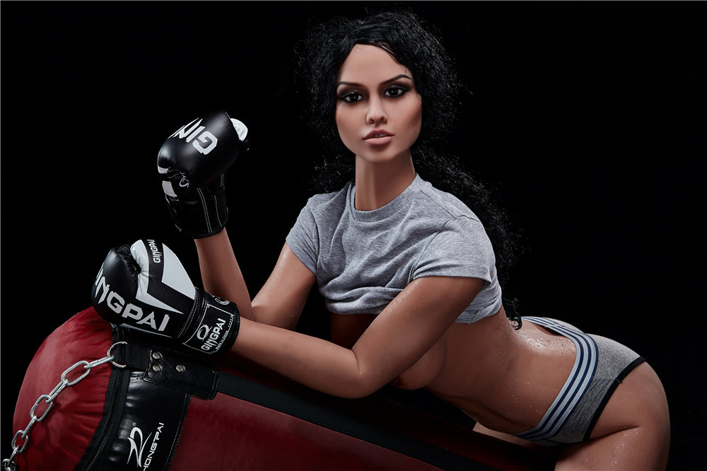 Selina: Latino-Sexpuppe von Irontech