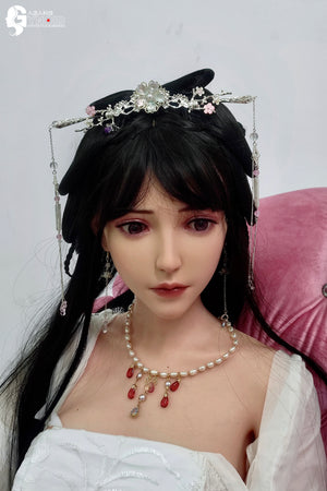 Ariana: Gynoid Doll, asiatische Sexpuppe (vollständig aus Silikon)