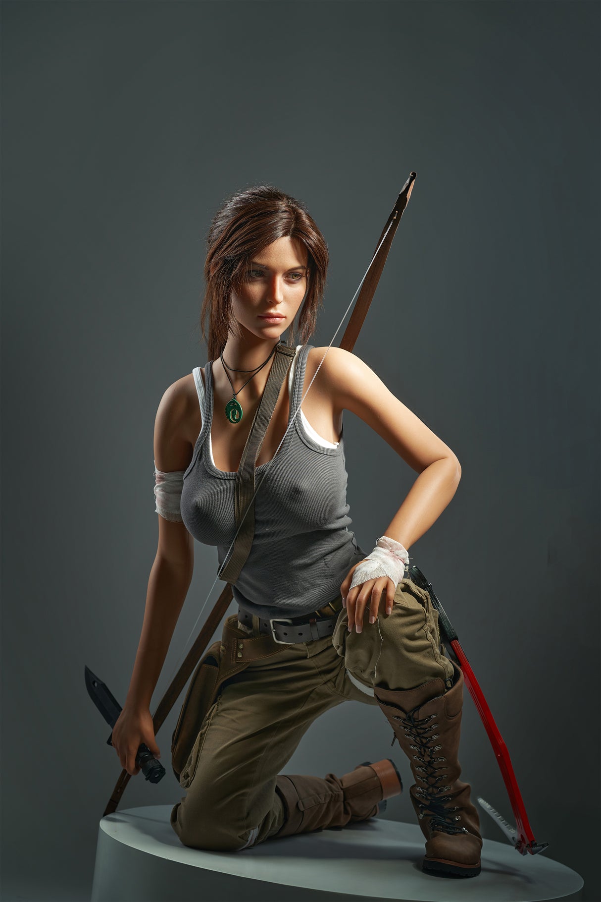 Lara Croft V1 (Full Silicone) : Poupée sexuelle blanche Game Lady (Lady-7)