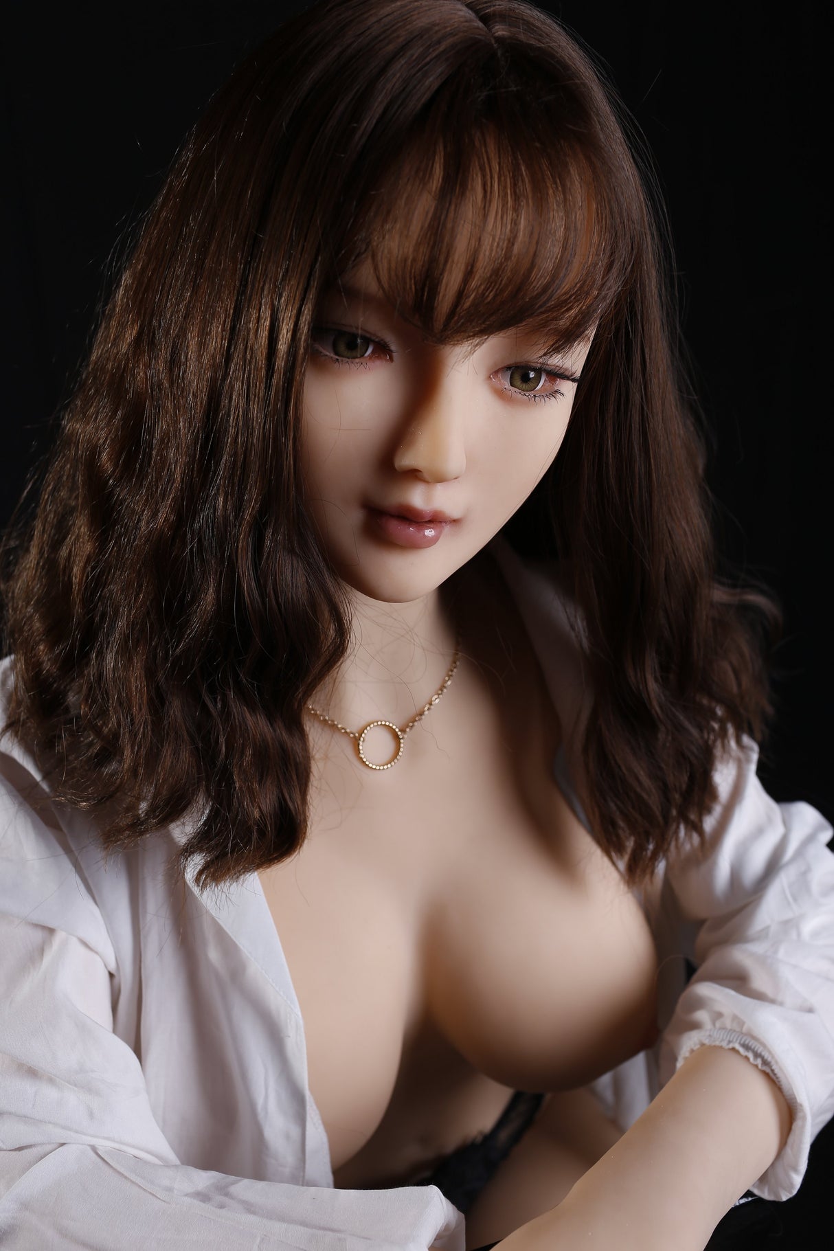 Aki: Qita Doll, asiatische Sexpuppe