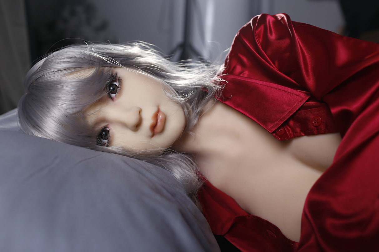 Akira: Qita Doll, asiatische Sexpuppe