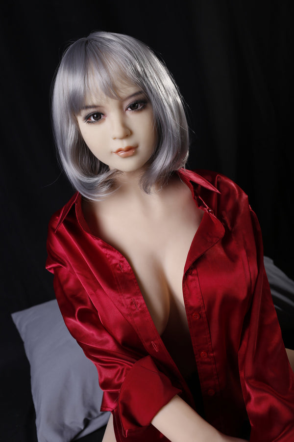 Akira: Qita Doll, asiatische Sexpuppe