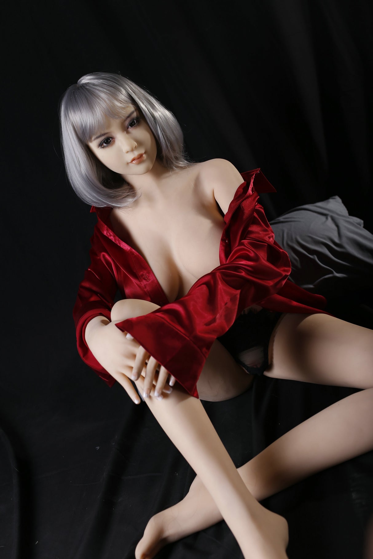 Akira : Poupée sexuelle asiatique Qita Doll