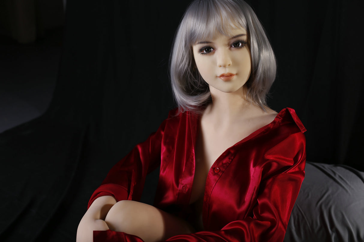 Akira : Poupée sexuelle asiatique Qita Doll