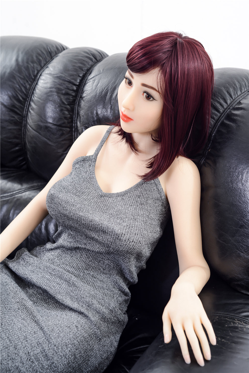 Jennifer: Asiatische Sexpuppe von Irontech