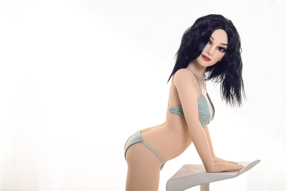 Hellen: Irontech Asian Sex Doll