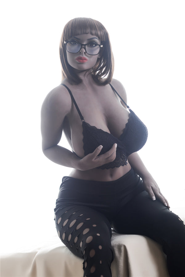 Amanda: Irontech Black Sex Doll