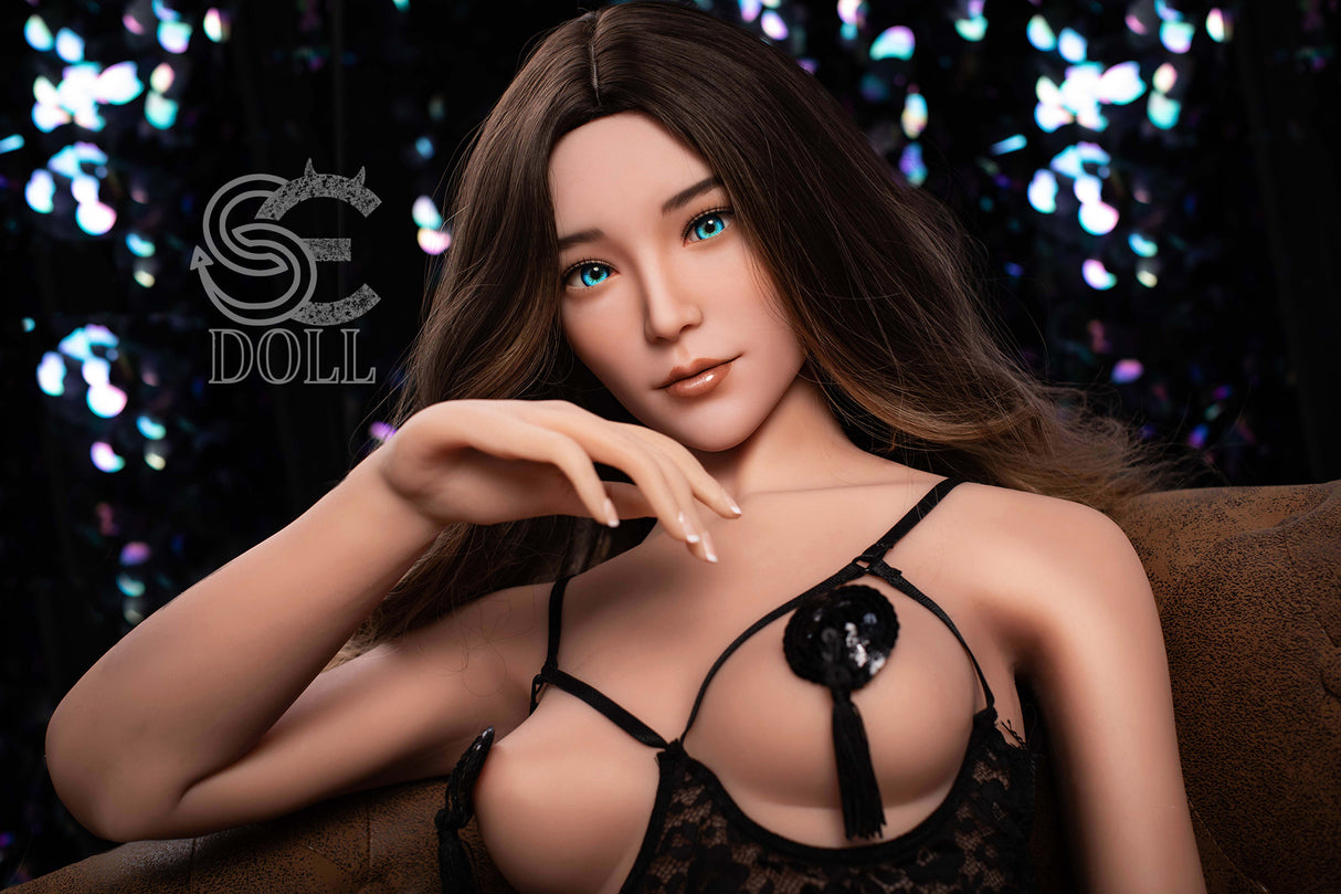 Quentina: SEDOLL Asiatische Sexpuppe