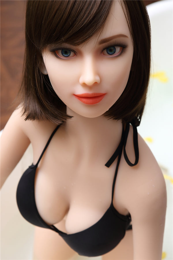 Hellen: Irontech Asian Sex Doll